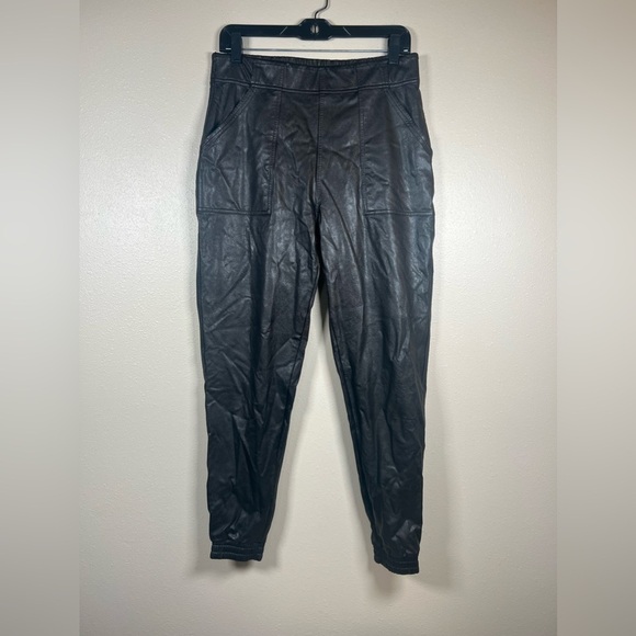 Spanx Leather Like Joggers Size Medium Black - Picture 3 of 10